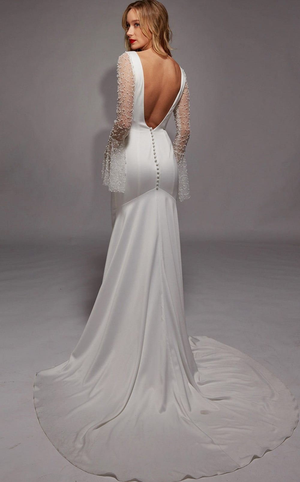 Exquisite Alyce 7137 Dress detail view - VOLAKK