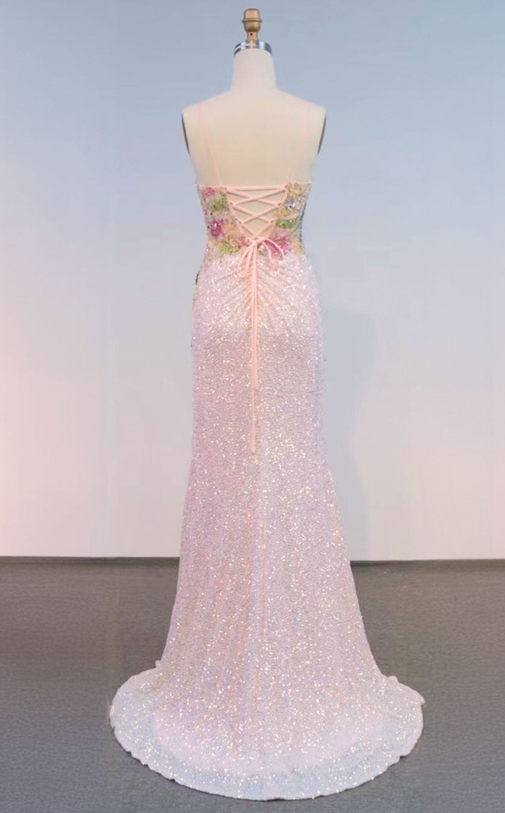 Amelia Couture 2053 Dress details - VOLAKK