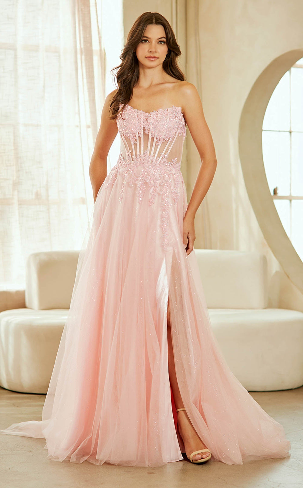 Exquisite Amelia Couture 9078 Dress detail view - VOLAKK
