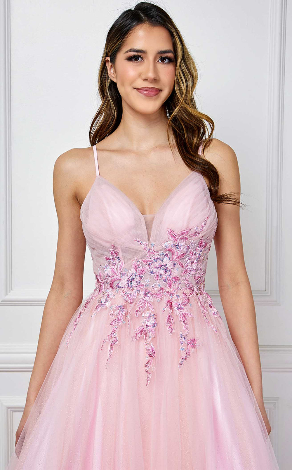 Amelia Couture SU088 Dress details - VOLAKK