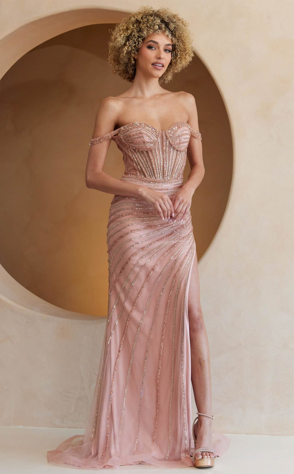 Amelia Couture TM1029 Dress details - VOLAKK