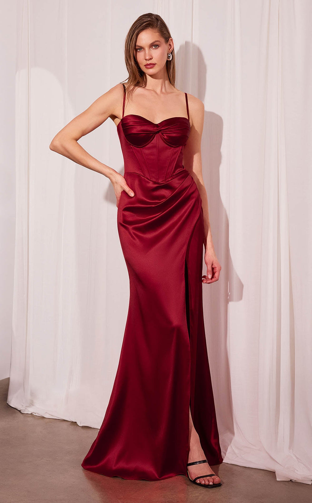 Amoris T608 Dress details - VOLAKK