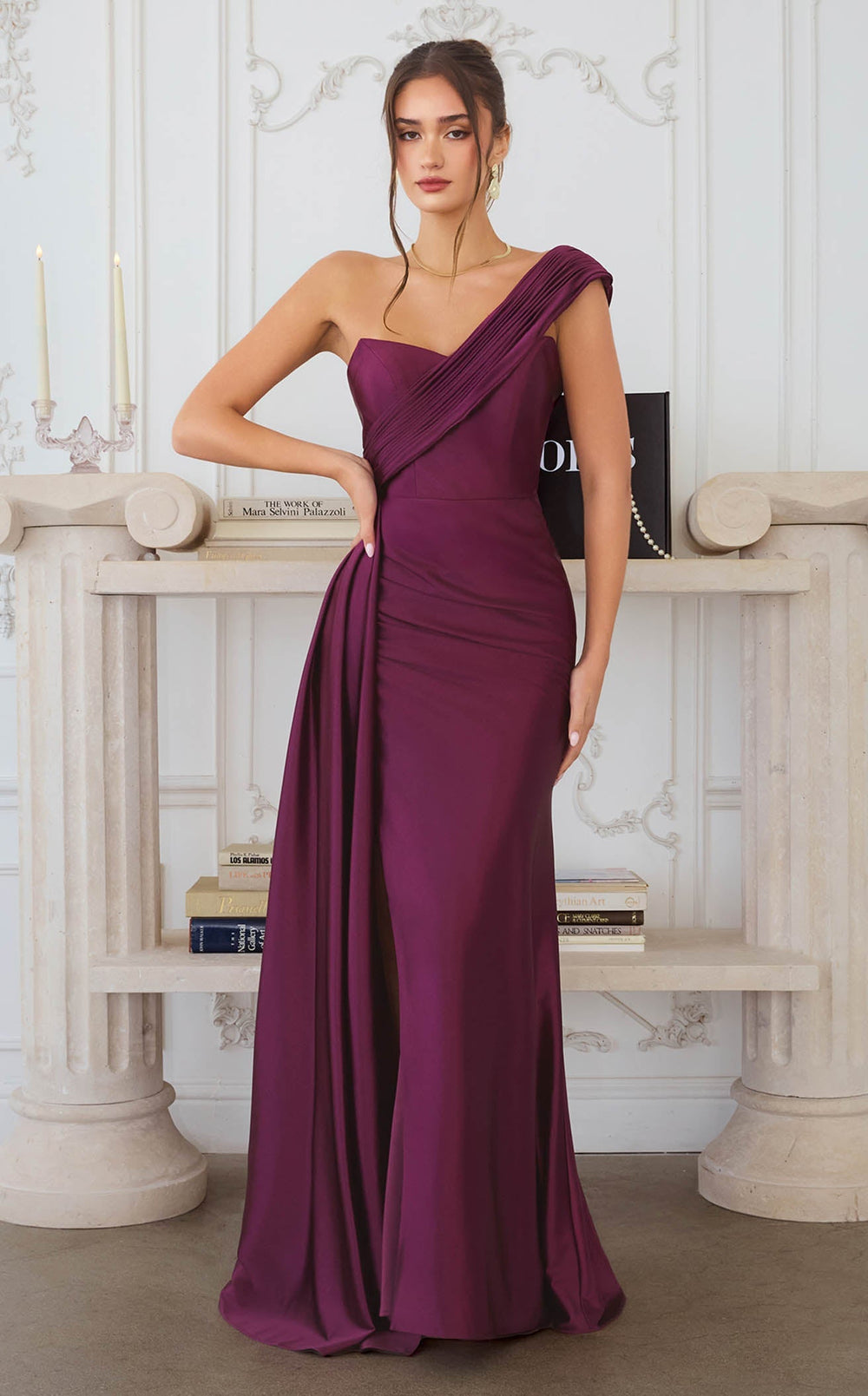 Exquisite Amoris T817 Dress detail view - VOLAKK
