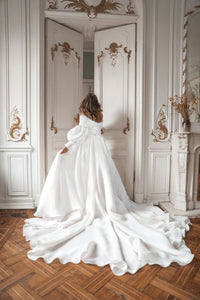 Light ivory Extra Convertible Wedding Dress Audrey (Basic dress + bolero + bow + detachable train) view 4