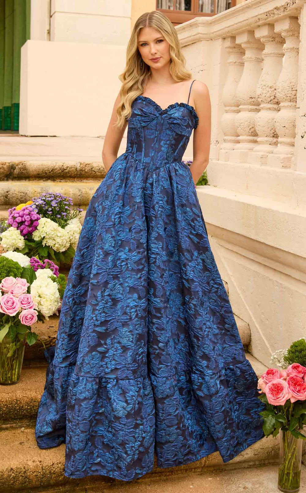 Ava Presley 42312 Dress details - VOLAKK