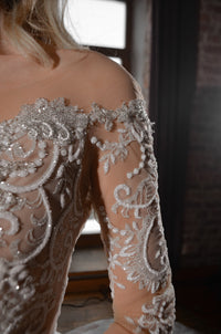 Sparkly Ball Gown Batist view 4