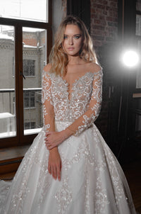 Sparkly Ball Gown Batist view 2