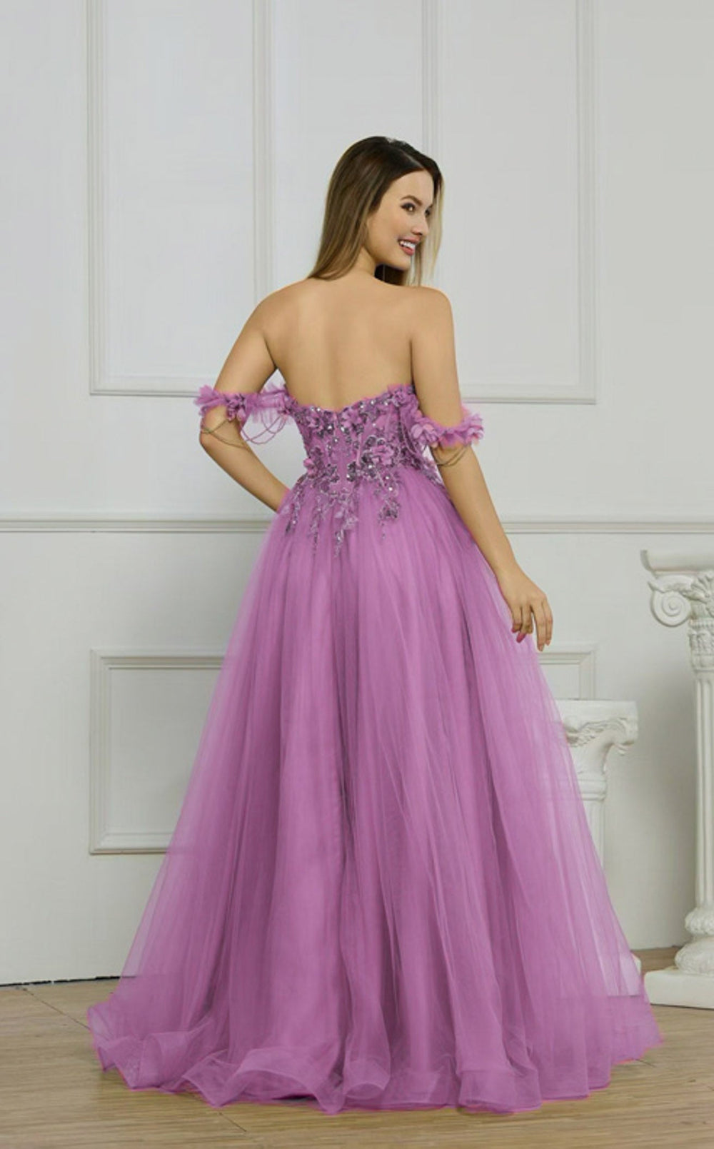 Cecilia Couture 8001 Dress details - VOLAKK