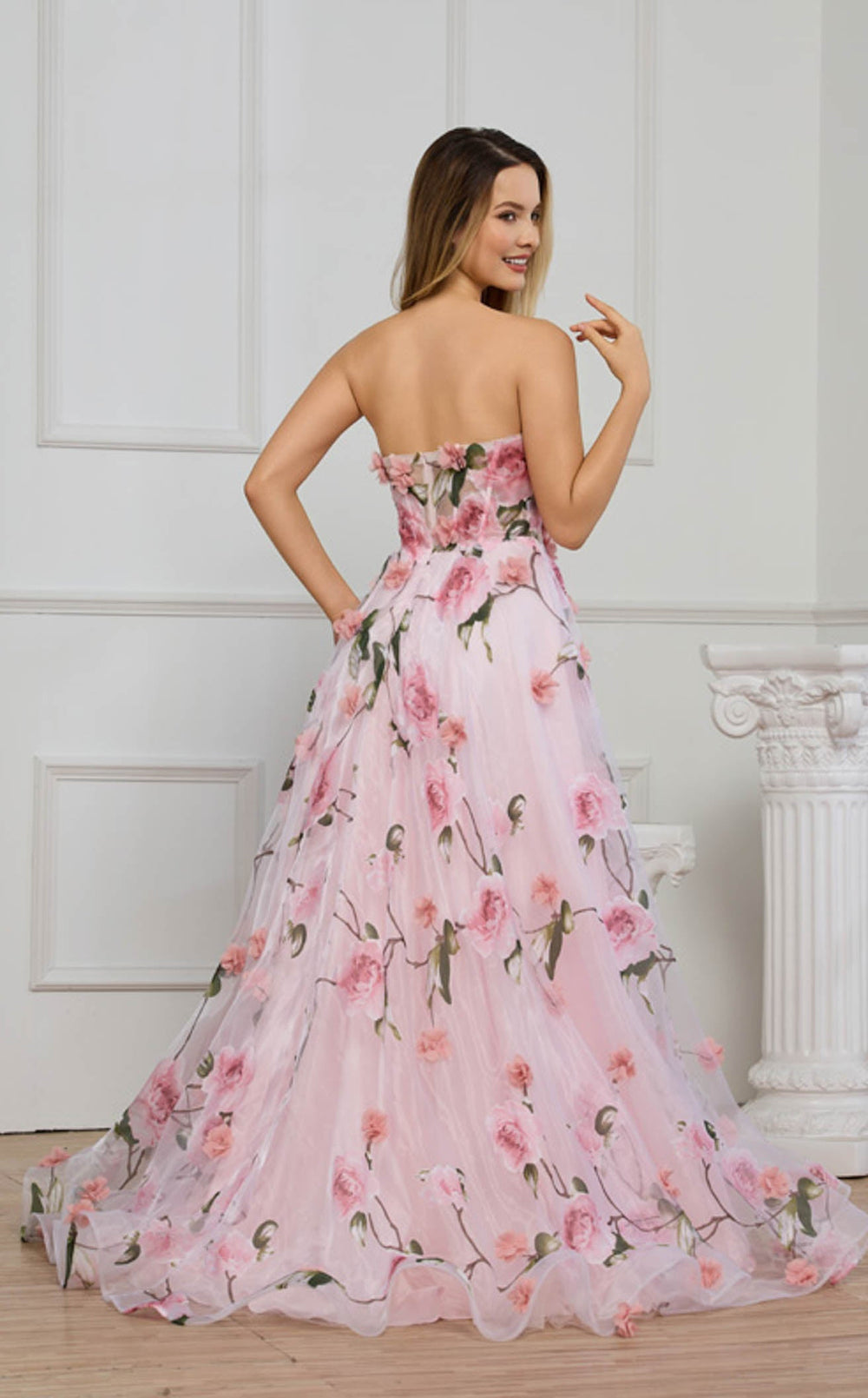 Cecilia Couture 8003 Dress details - VOLAKK