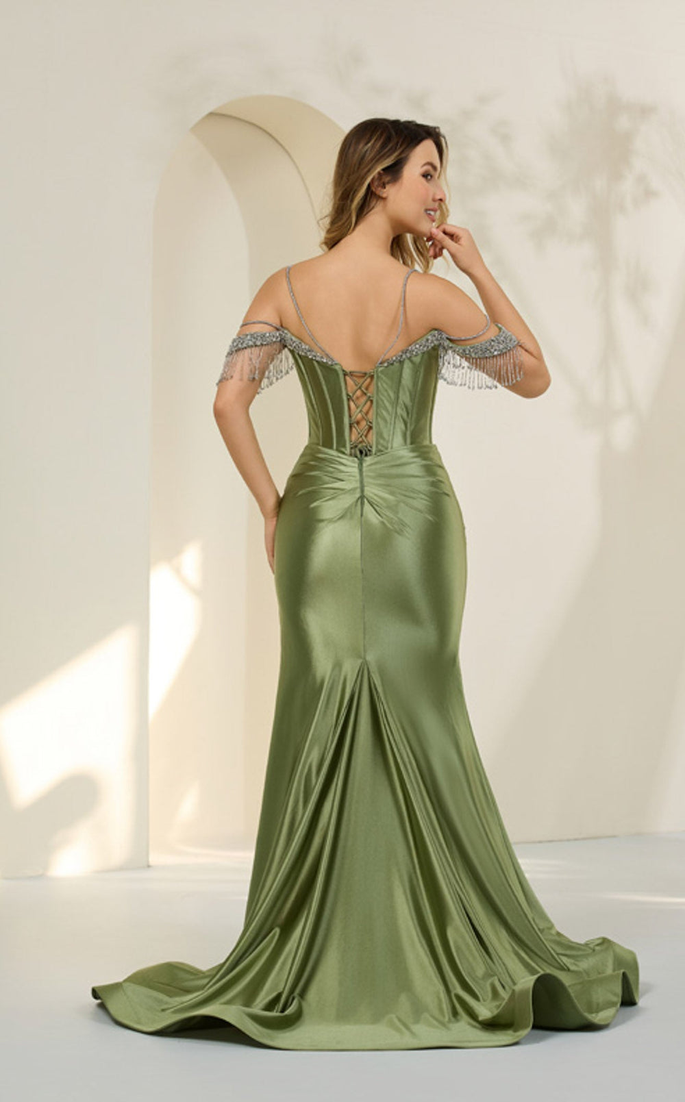 Cecilia Couture 8019 Dress details - VOLAKK