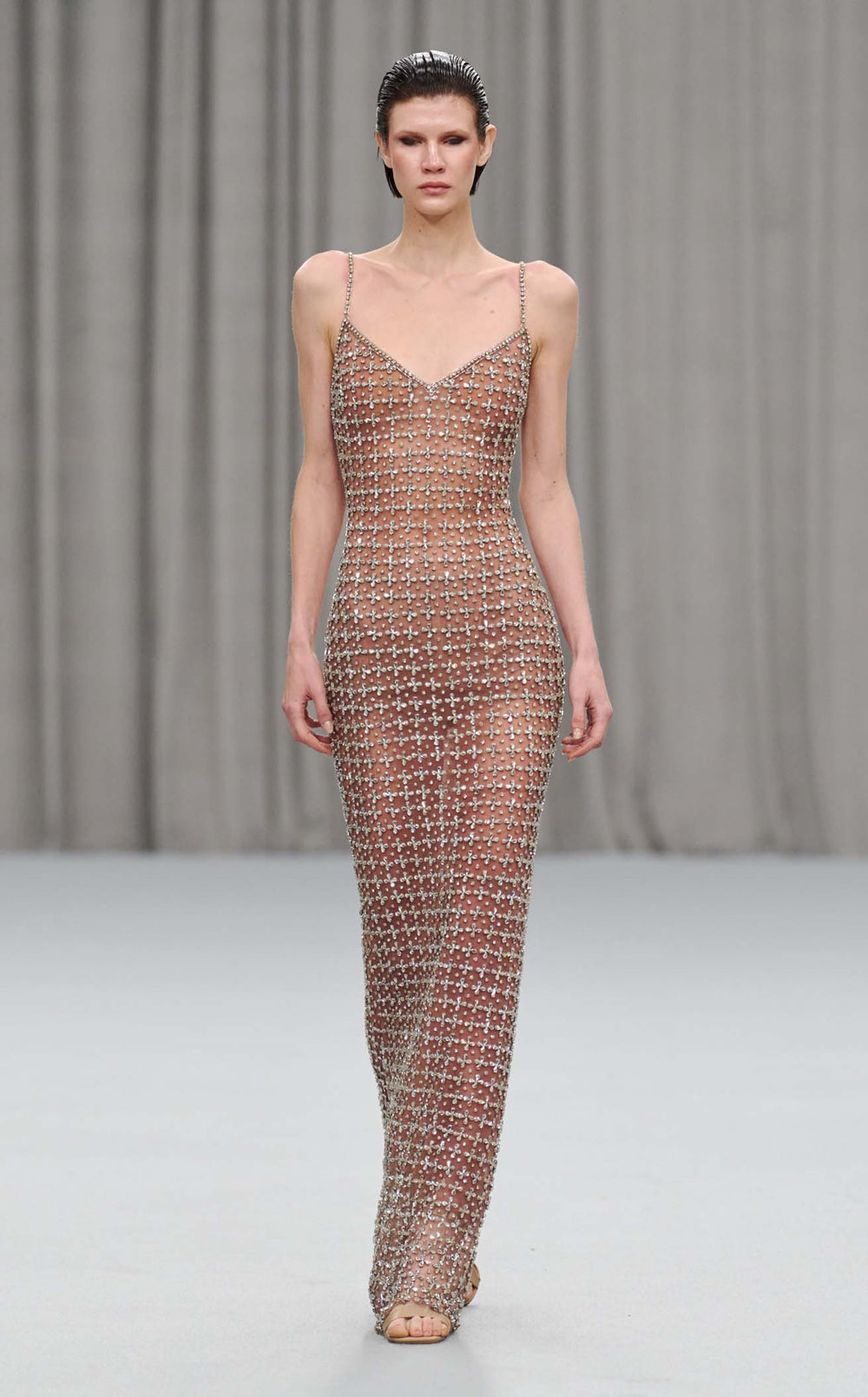 Exquisite Chic and Holland HF110461 Dress detail view - VOLAKK