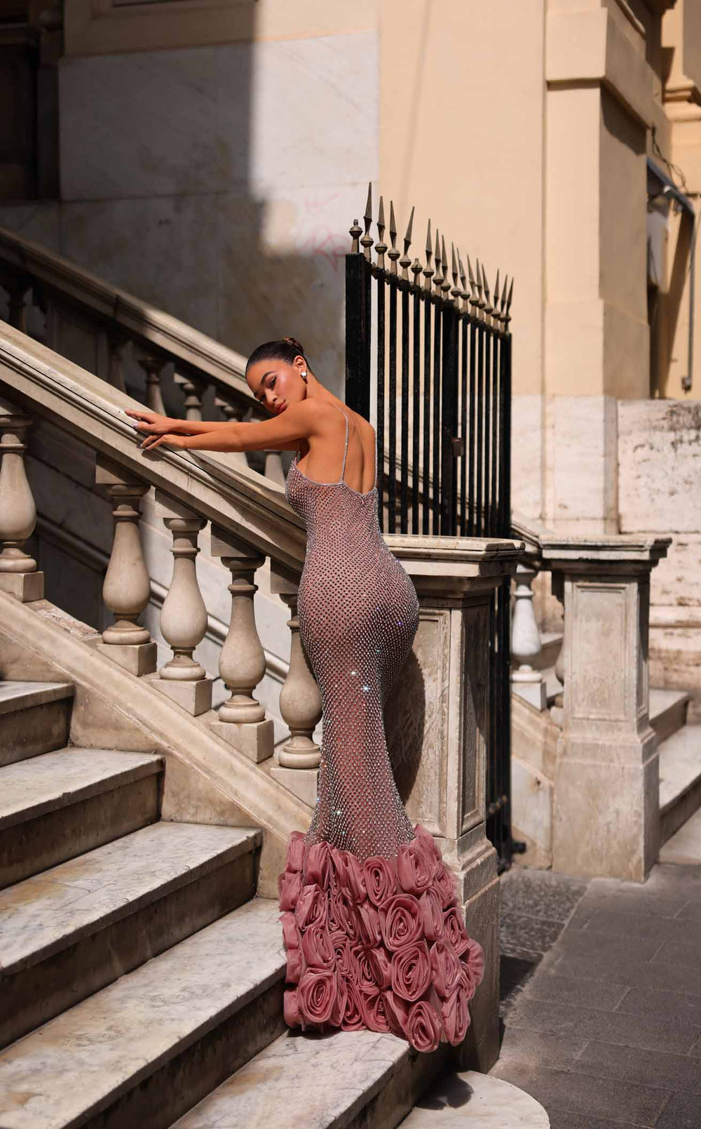 Chic and Holland HF110474 Dress details - VOLAKK