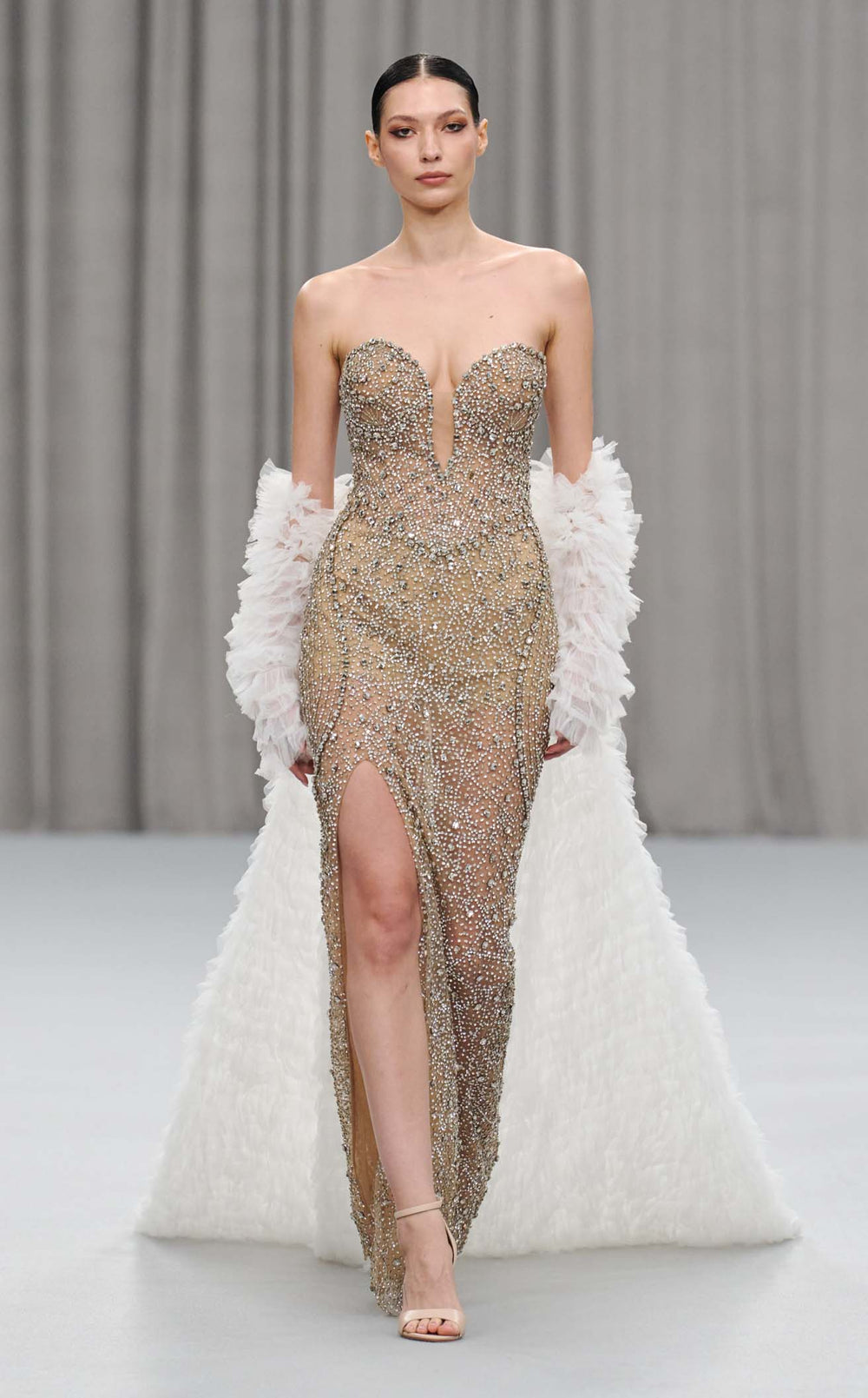 Exquisite Chic and Holland HF110564 Dress detail view - VOLAKK
