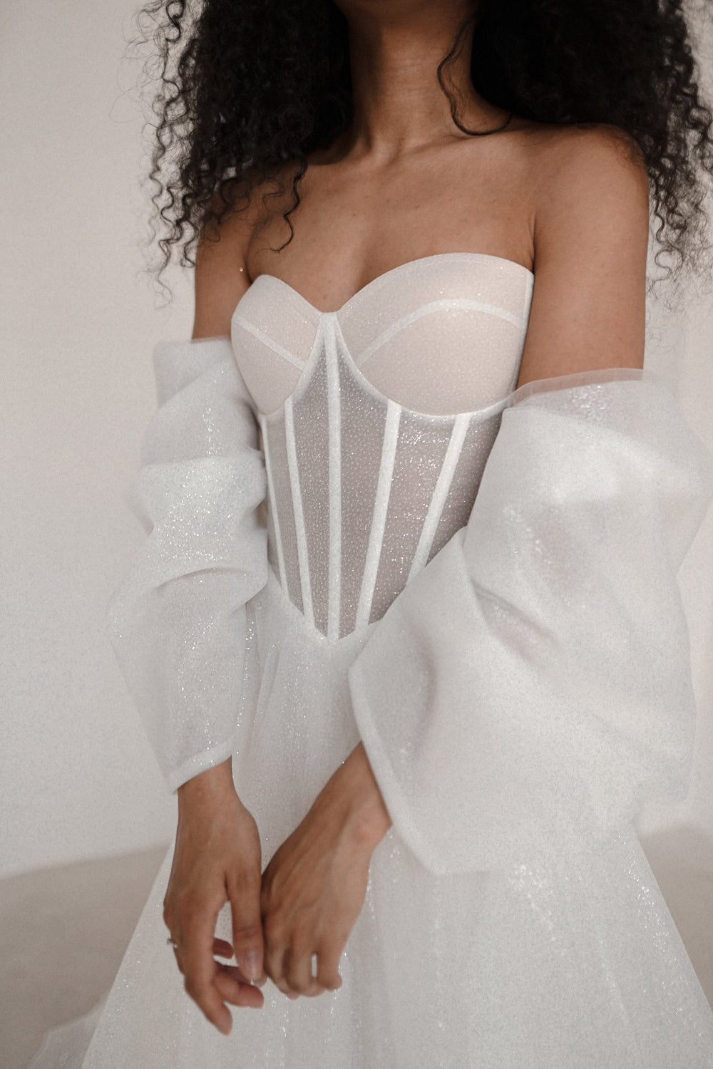 Sparkle Bow “Hennie” details - VOLAKK