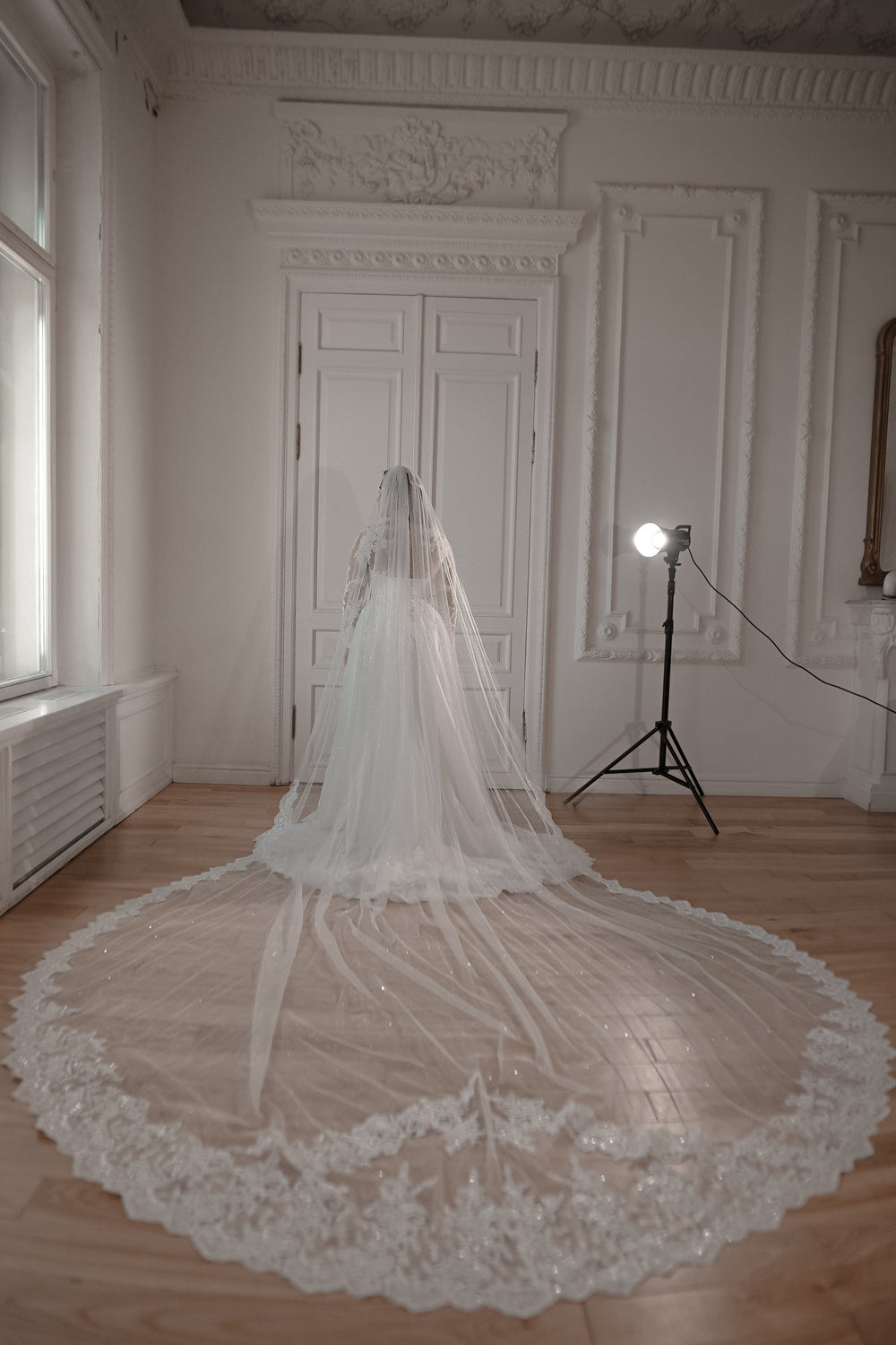 Wedding Veil Nuria details - VOLAKK