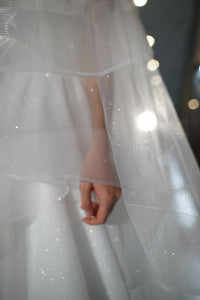 Two-Tier Sparkle Veil Over Ice view 13