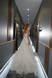 Sparkle Sleeveless Wedding Dress Kerstin view 5