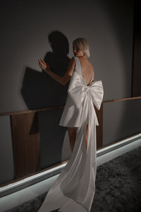 Light ivory Short Wedding Dress Tofa with Huge Bow view 8