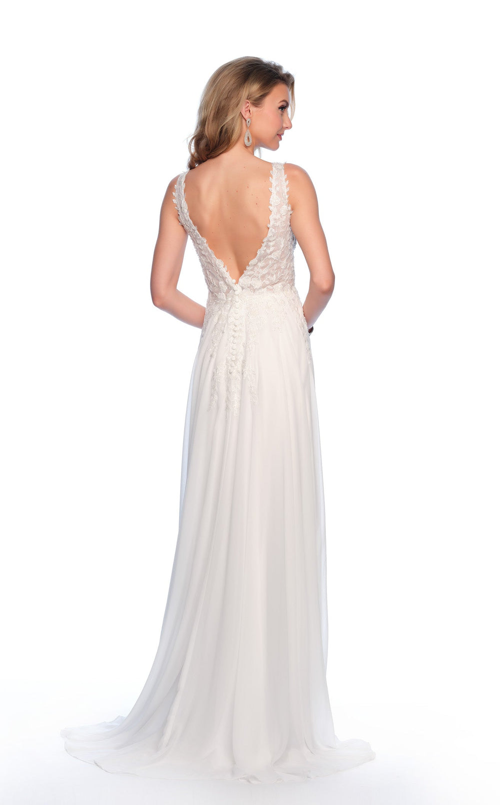 Exquisite Dave and Johnny 11952 Bridal Dress detail view - VOLAKK