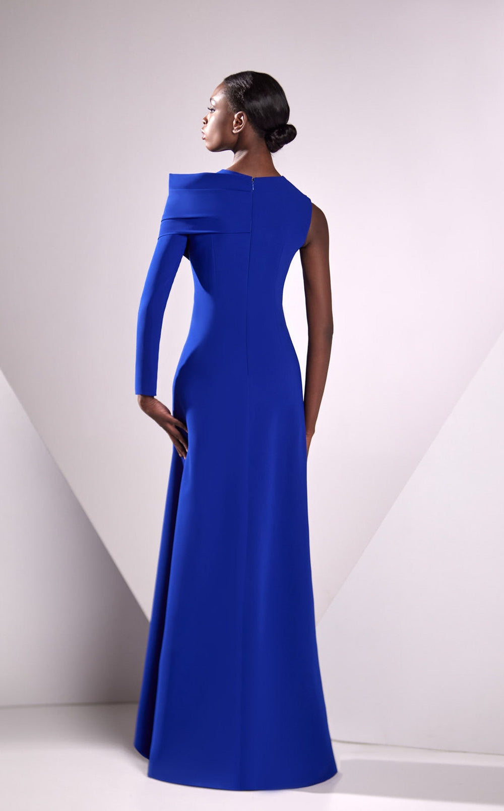 Edward Arsouni Couture FW24946 Dress details - VOLAKK