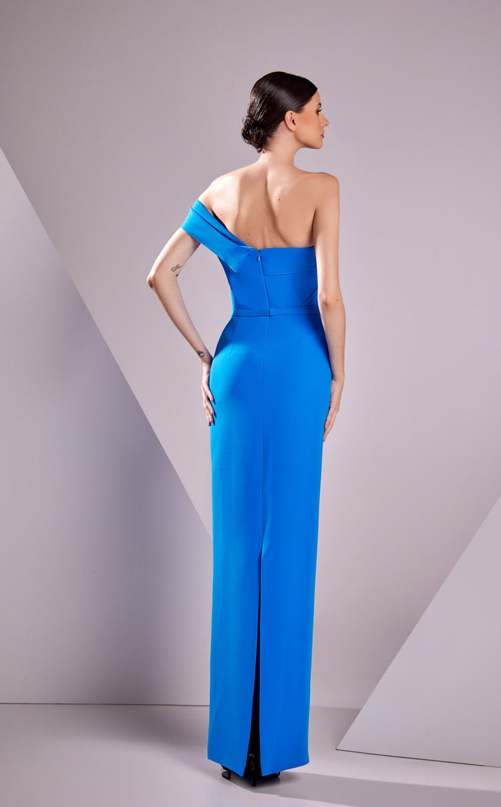 Edward Arsouni Couture FW24947 Dress details - VOLAKK