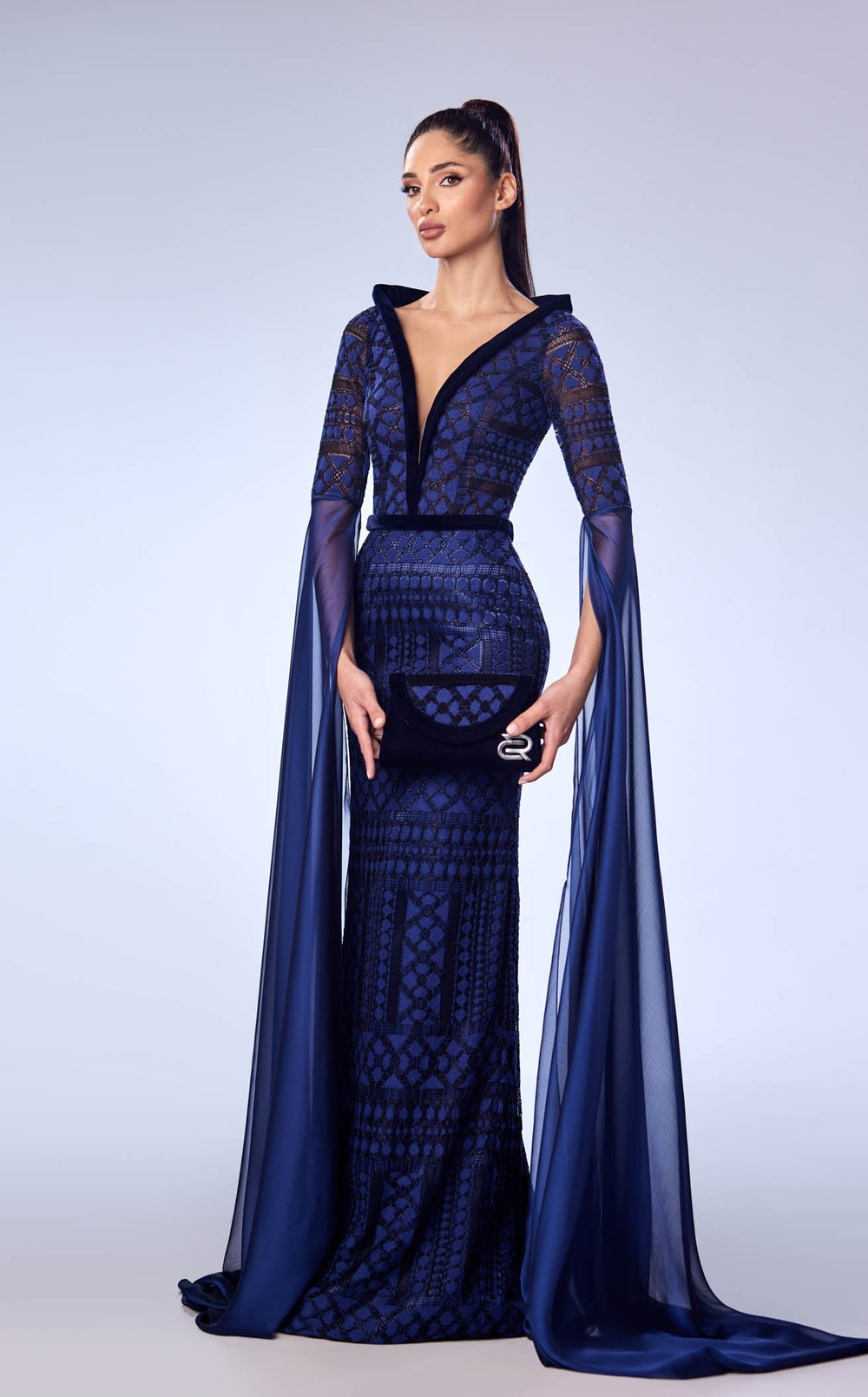 Reverie Couture FW43 Dress details - VOLAKK