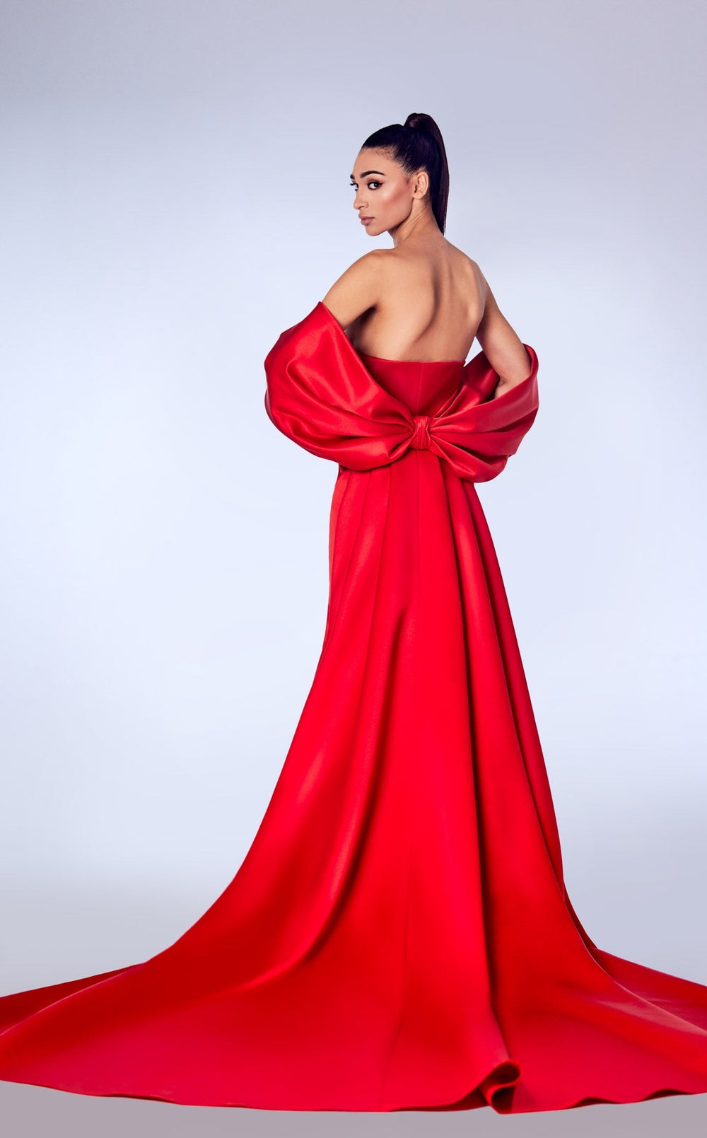 Reverie Couture FW72 Dress details - VOLAKK