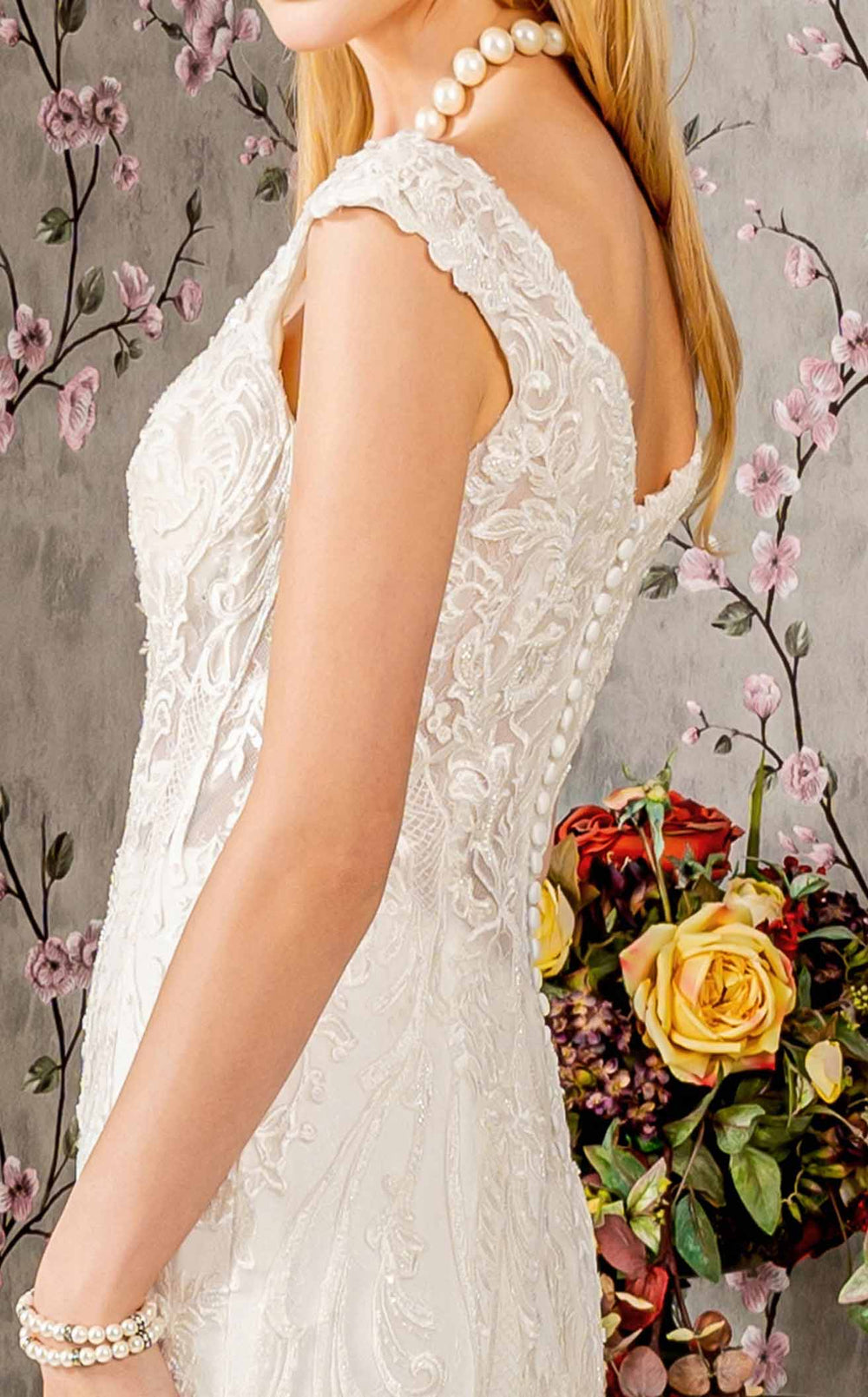 Exquisite GLS by Gloria GL3490 Dress detail view - VOLAKK