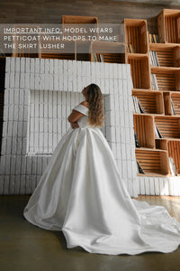 Plus Size Wedding Dress Seiliny view 4