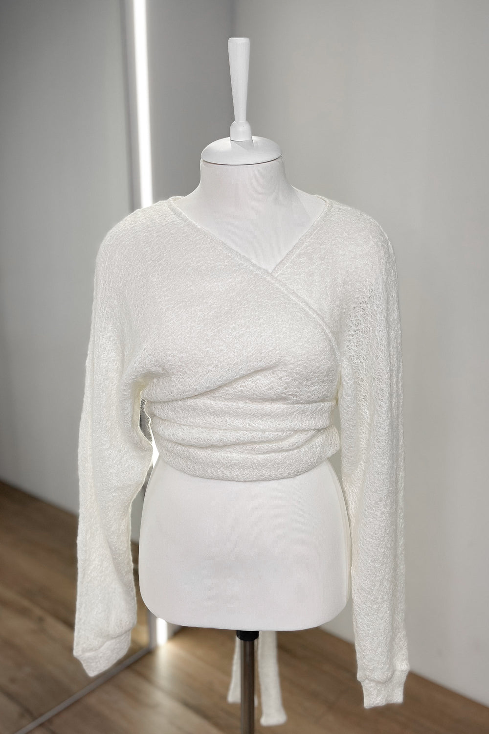 Bridal Cardigan J100 | Ready-to-Ship - VOLAKK