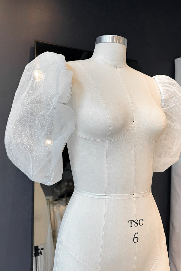 Exquisite Sparkly Detachable Sleeves Polly detail view - VOLAKK