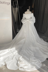 Coral Extra Convertible Wedding Dress Audrey (Basic dress + bolero + bow + detachable train) view 38