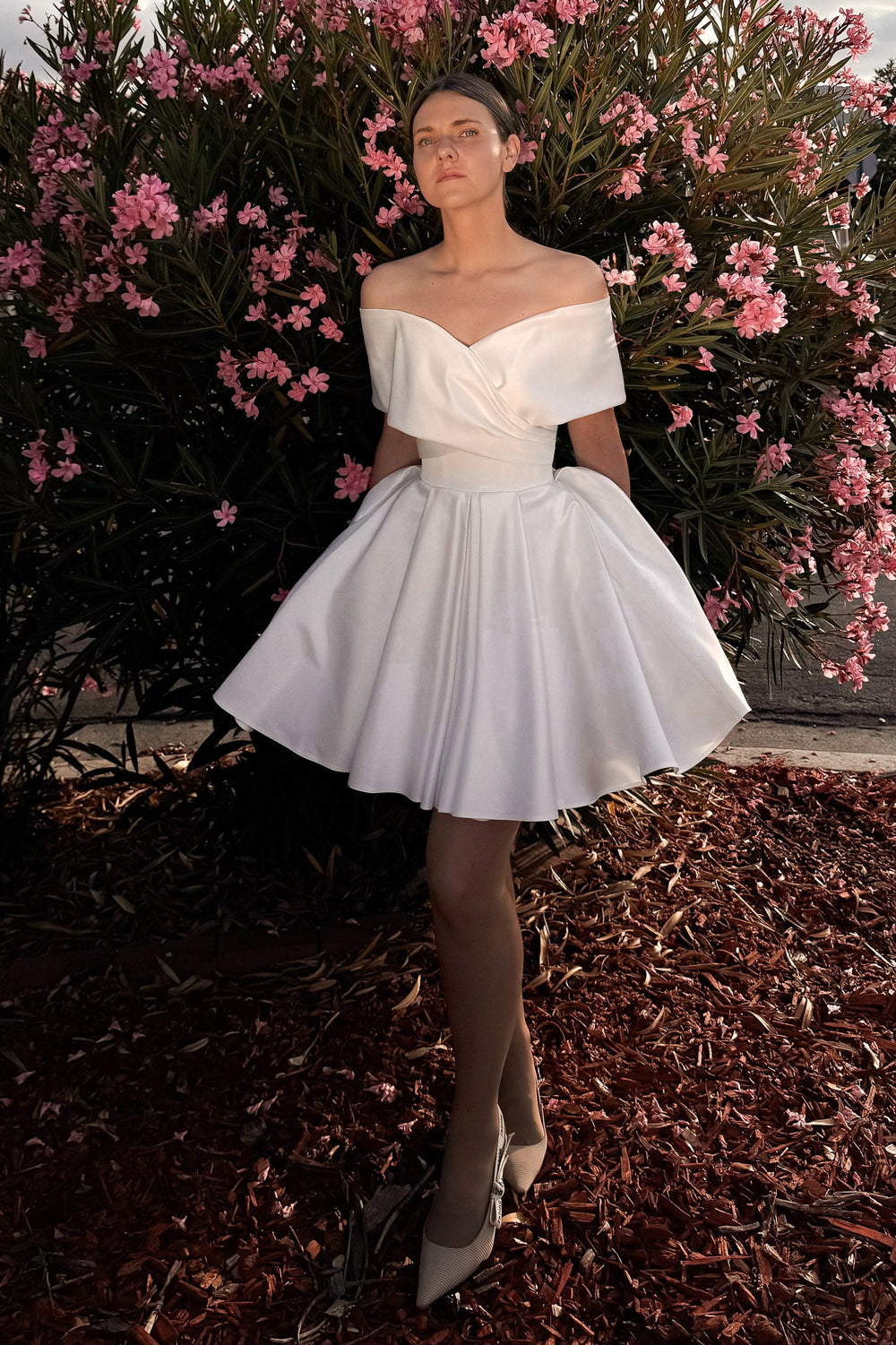Short Satin Wedding Dress Mira - VOLAKK