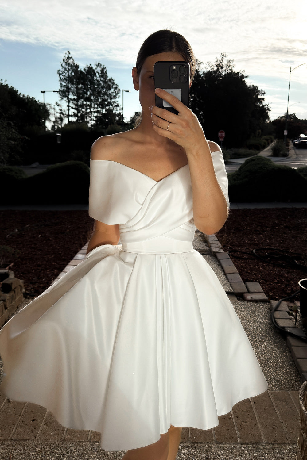 Short Satin Wedding Dress Mira details - VOLAKK