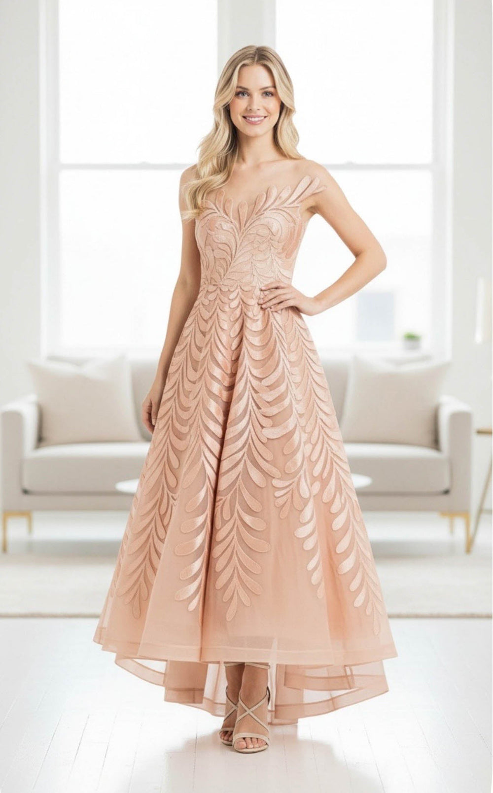 Exquisite Park 108 M343 Dress detail view - VOLAKK