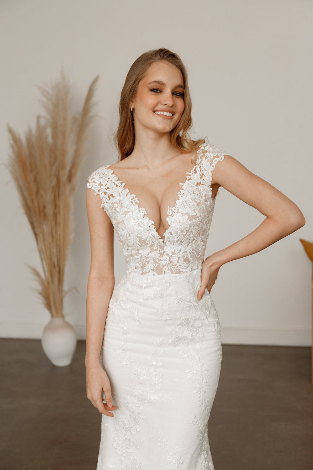 Light ivory Lace Mermaid Wedding Dress Airis details - VOLAKK