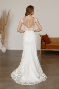 2 in 1 Lace Wedding Dress Airis with Detachable Skirt view 11