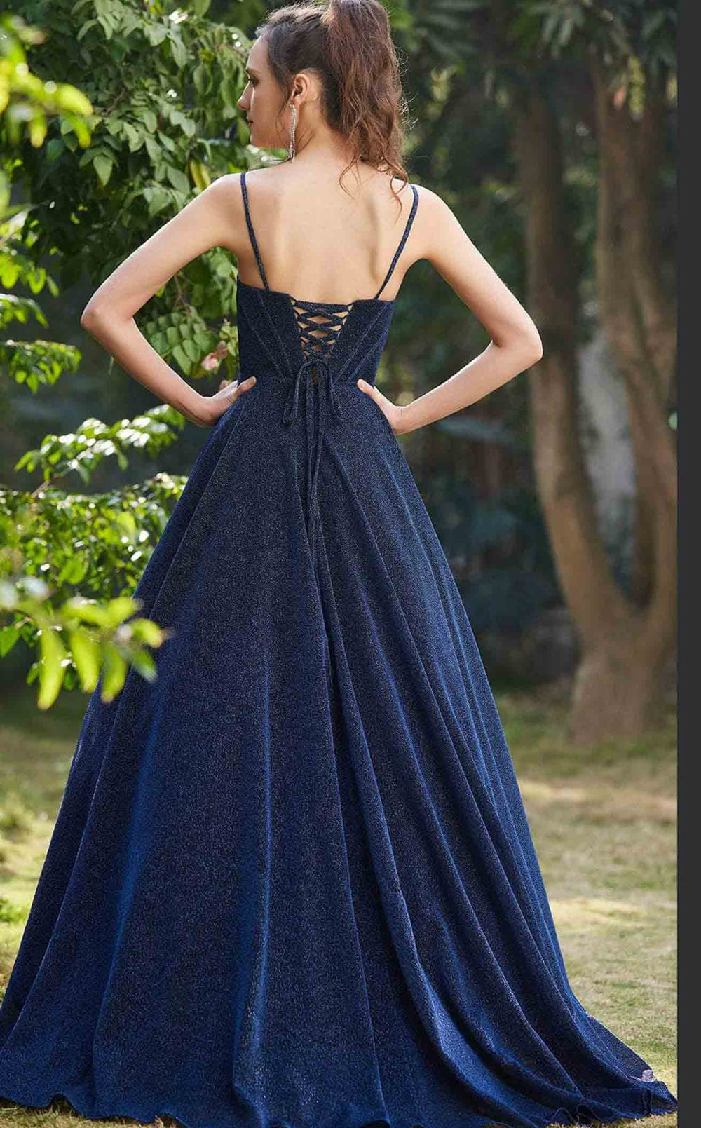 Exquisite Jadore J21021 Dress detail view - VOLAKK