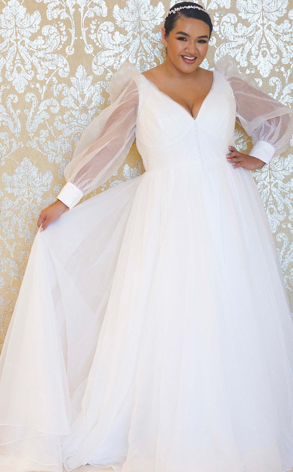 Exquisite Sydneys Closet JK2317 Dress detail view - VOLAKK