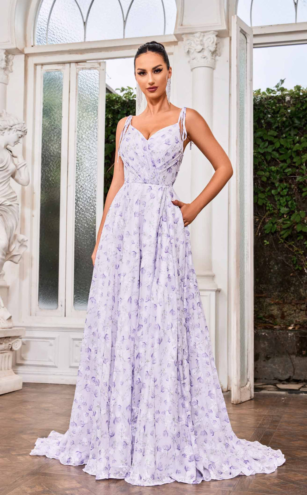 Exquisite Jadore J24018 Dress detail view - VOLAKK