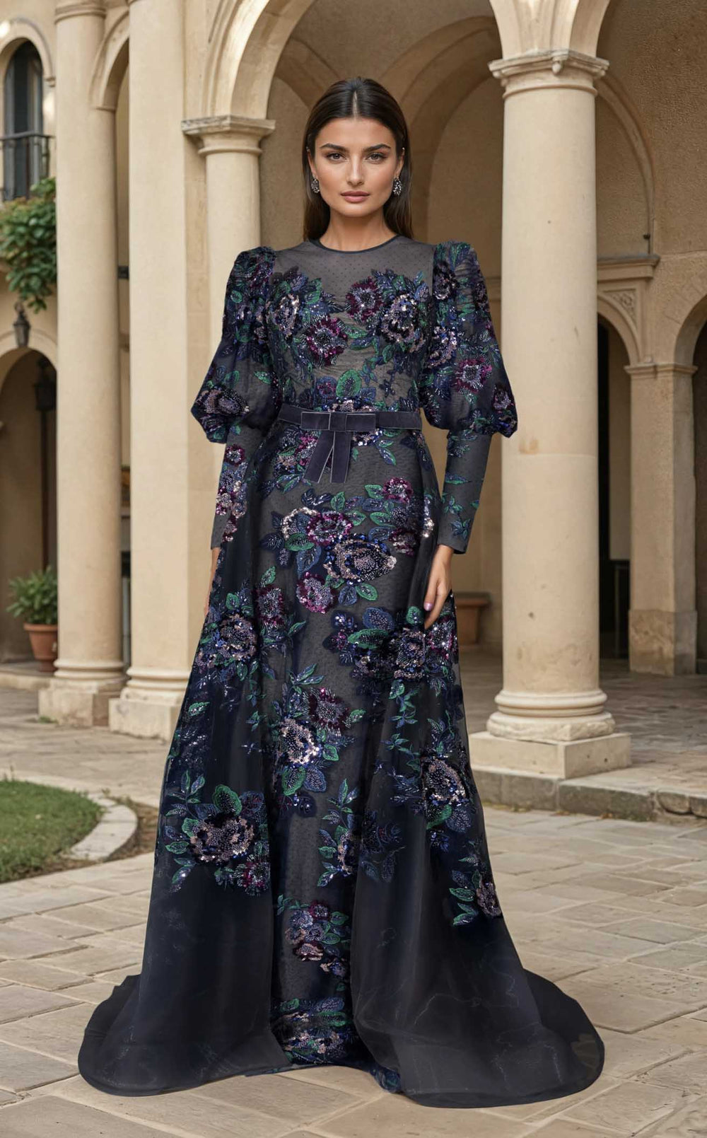 Exquisite Janique 268003 Dress detail view - VOLAKK