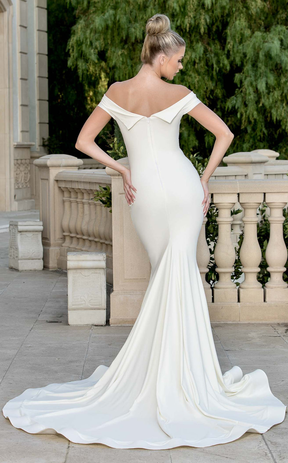 Jessica Angel 10042 Dress details - VOLAKK