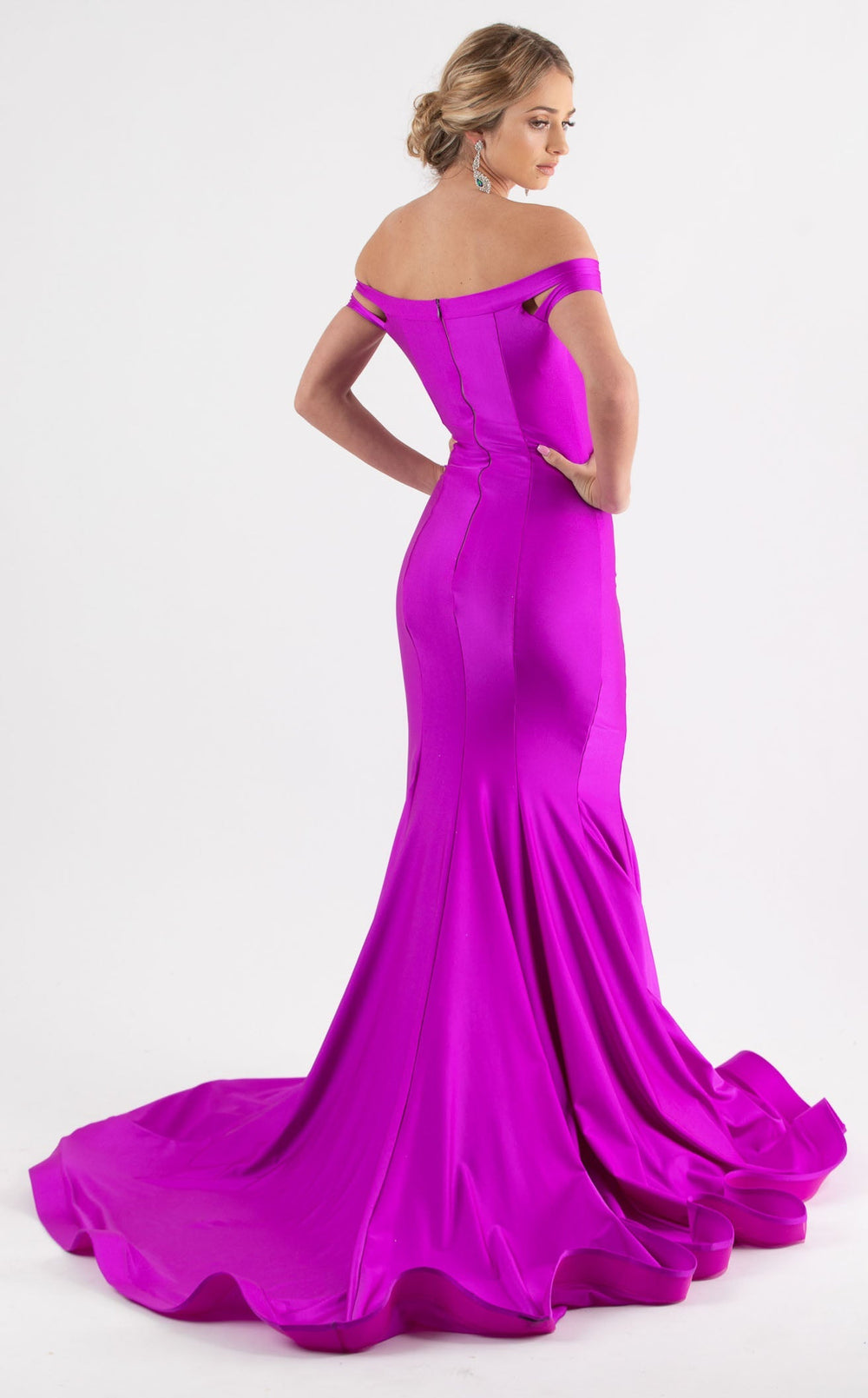 Jessica Angel 524 Dress details - VOLAKK