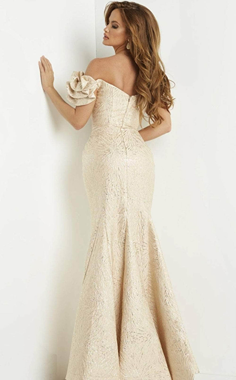 Exquisite Jovani 07154 Dress detail view - VOLAKK