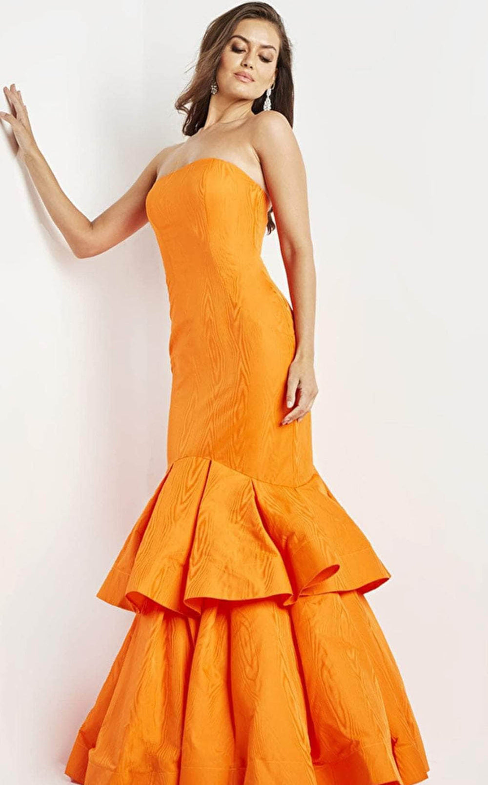 Exquisite Jovani 22921 Dress detail view - VOLAKK