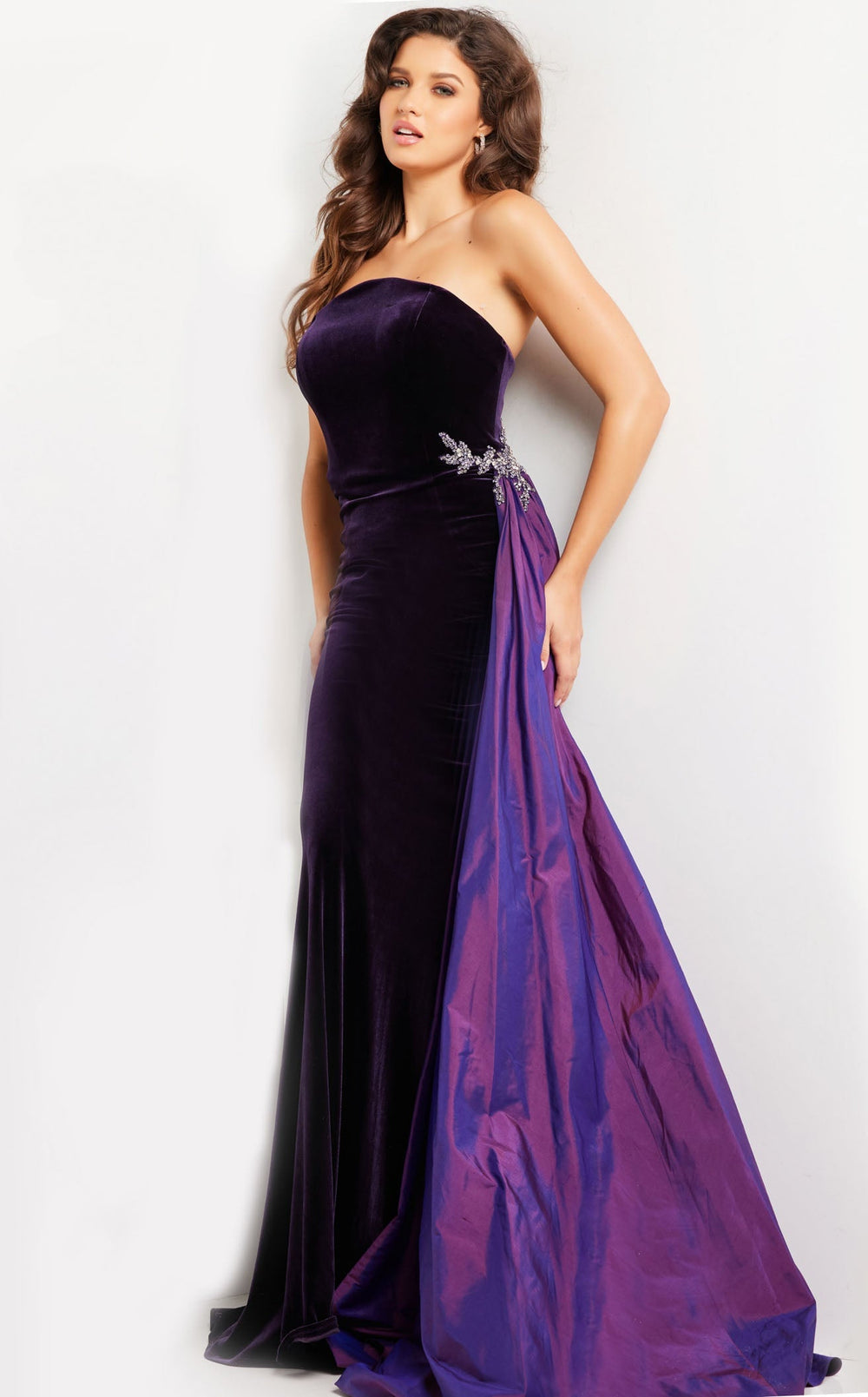 Exquisite Jovani 26116 Dress detail view - VOLAKK