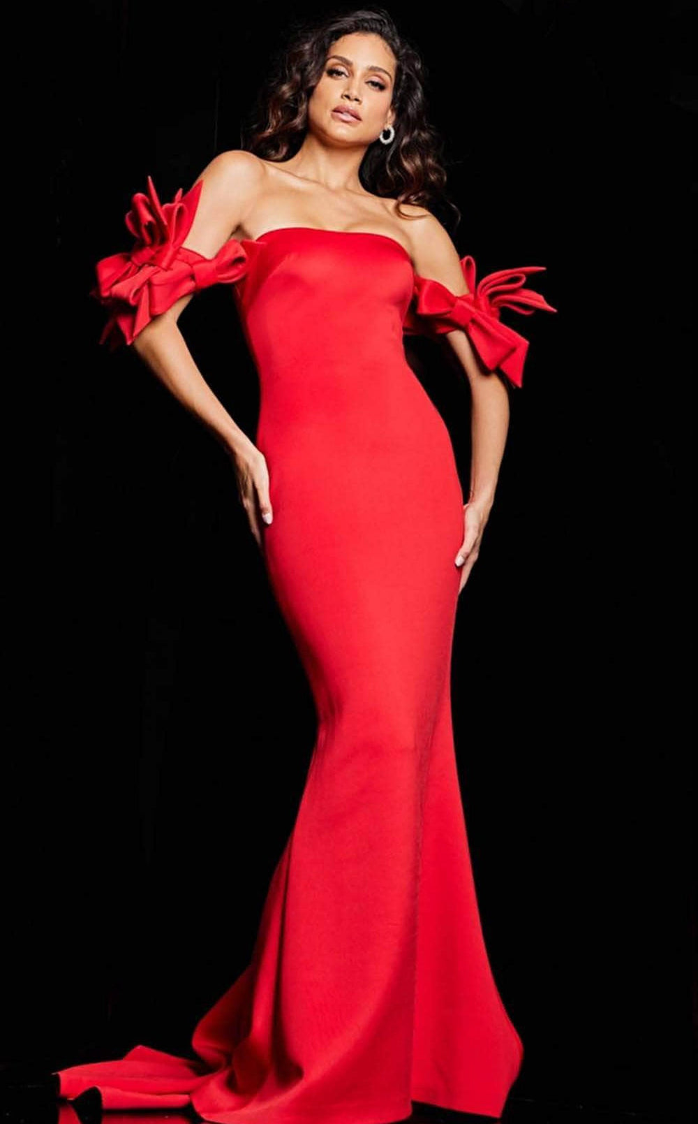 Exquisite Jovani 36997 Dress detail view - VOLAKK