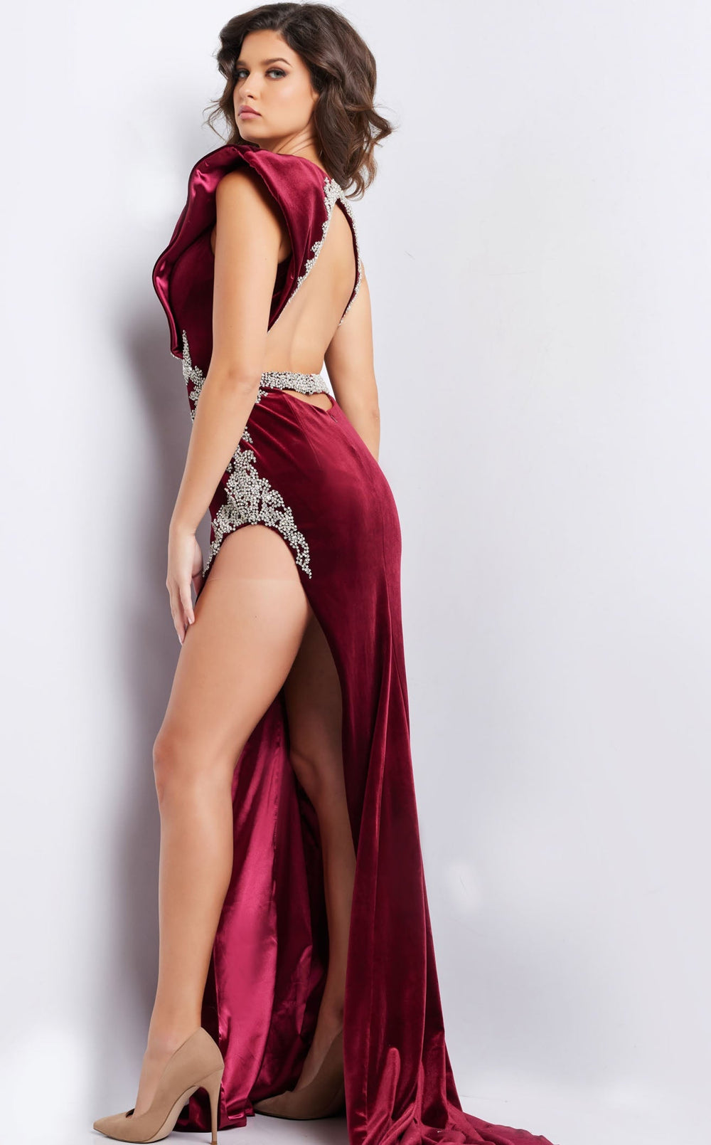 Exquisite Jovani 37341 Dress detail view - VOLAKK