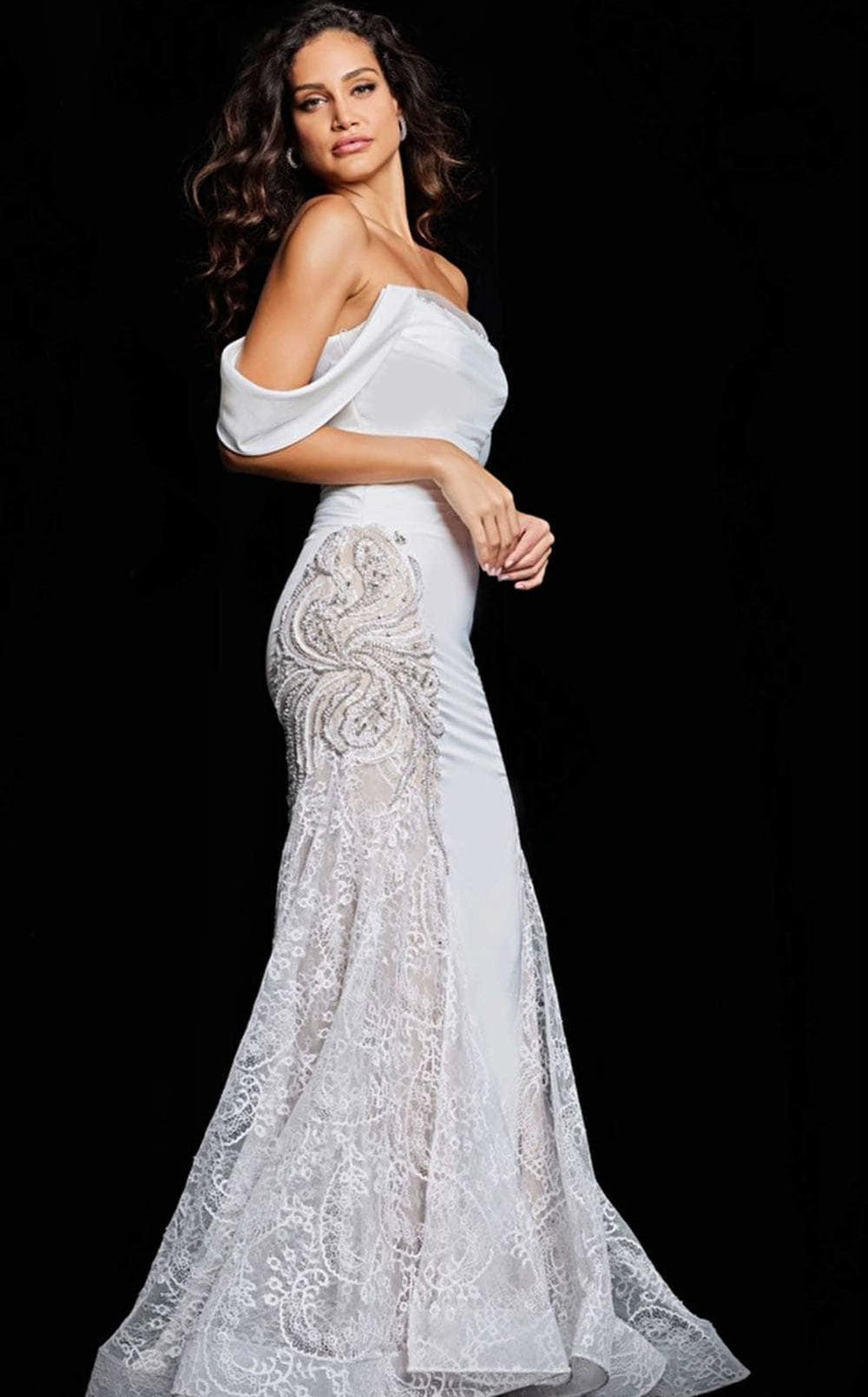 Exquisite Jovani 38501 Dress detail view - VOLAKK