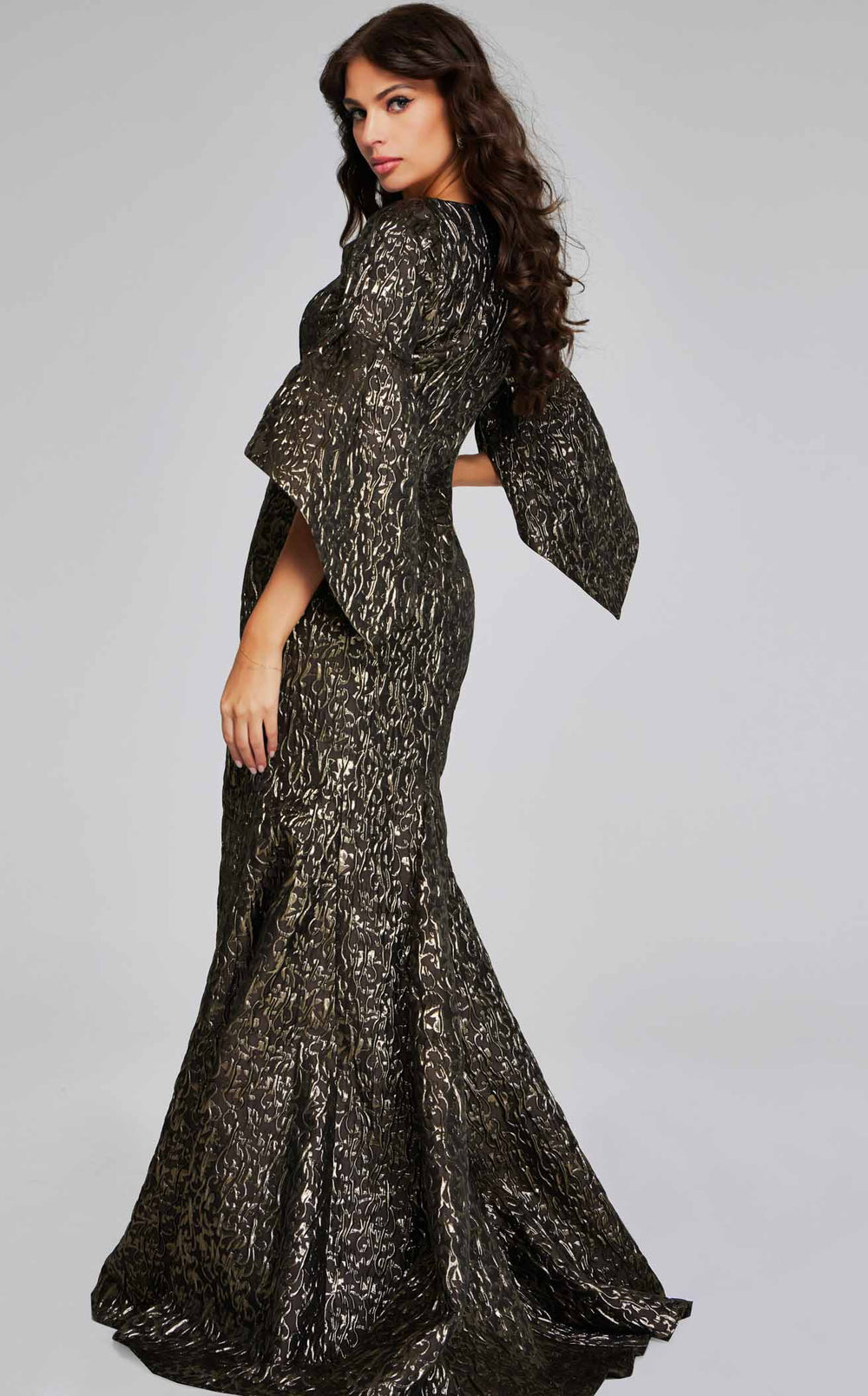 Exquisite Jovani 39080 Dress detail view - VOLAKK